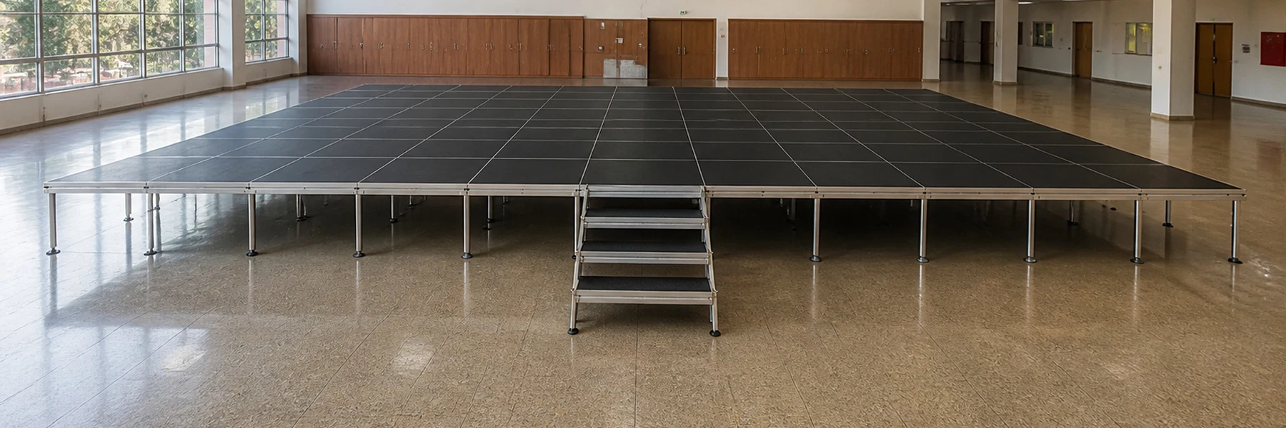 Set Escenario 12x7 Metros con Escalera Optux