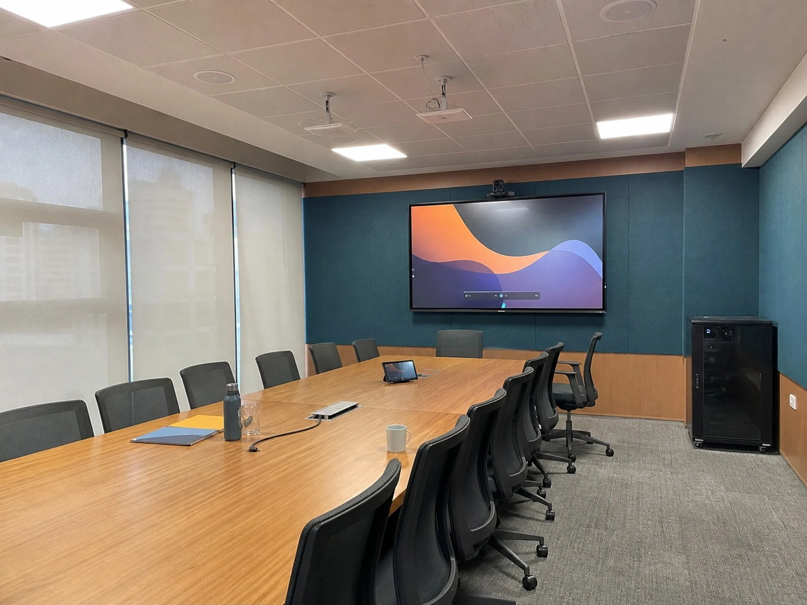 Vista 27 de Sala Ejecutiva SE-40 Dante Pro